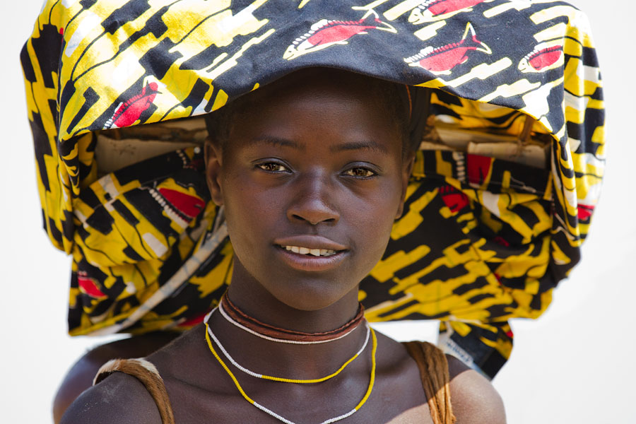  Young woman from the Mucubal (Mucubai, Mucabale, Mugubale) tribe   Angola